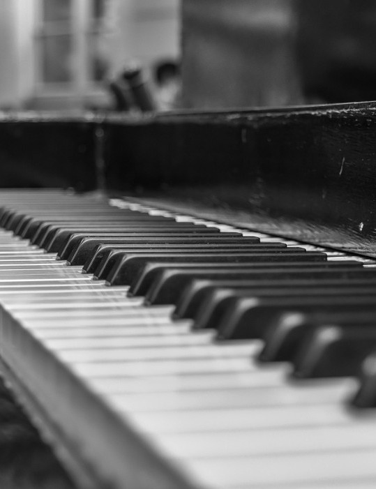 piano-g29f1f892b_1920